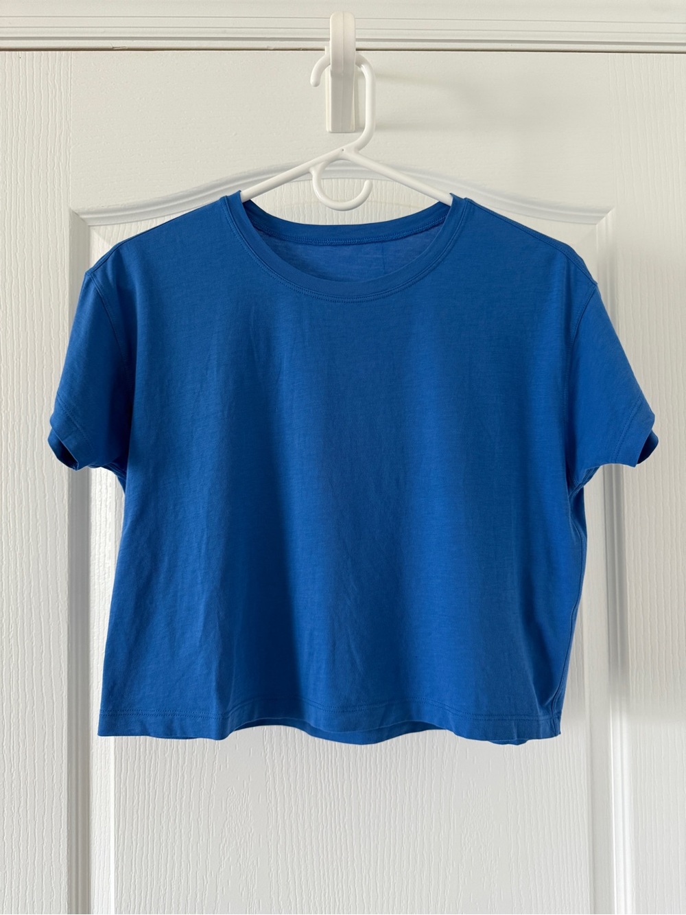 Lululemon Cates Tee in Wild Bluebell Size 2